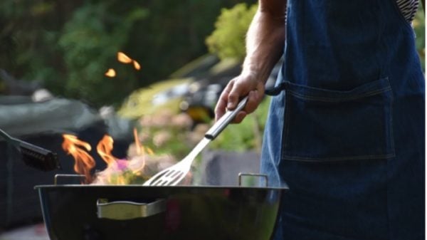 Here are the top 5 tips to make your backyard barbecue a huge success.