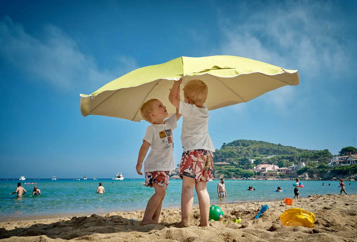 While planning a vacation, keep in mind that the destination should be kid-friendly. Here’s a list of 8 most kid-friendly places you can plan your vacation at. Keep reading to find out.